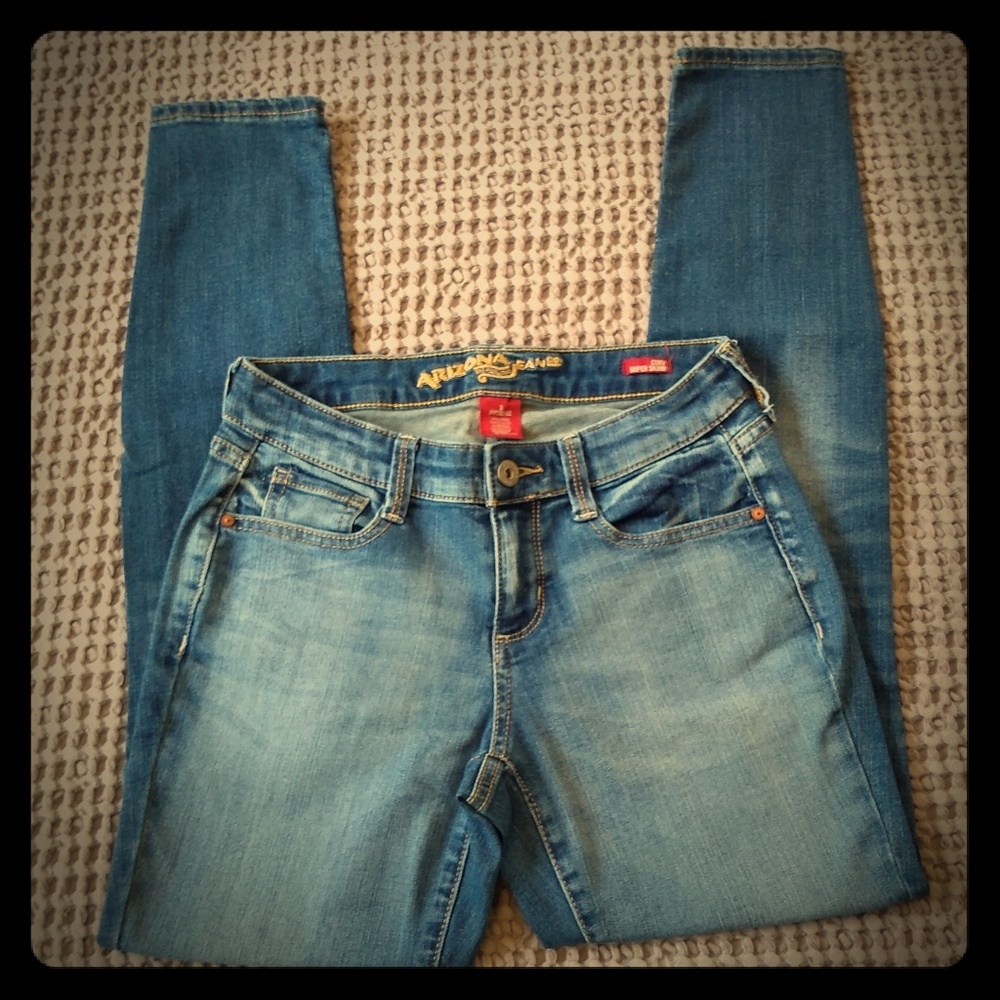 Arizona Jean Co. Curvy Super Skinny slight stretch